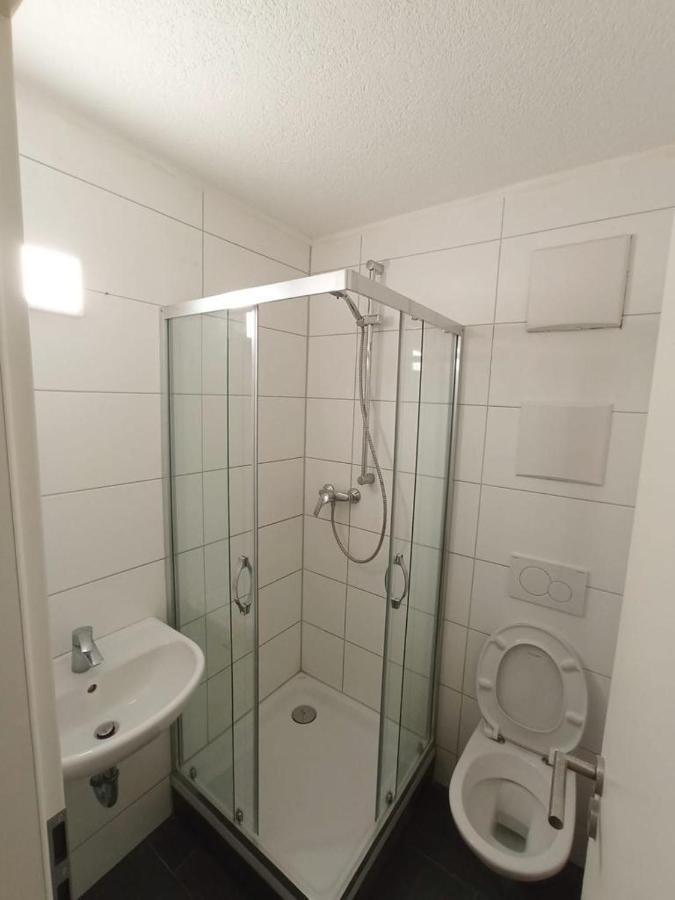 Heidenheimer Zimmer Heidenheim an der Brenz Exterior foto