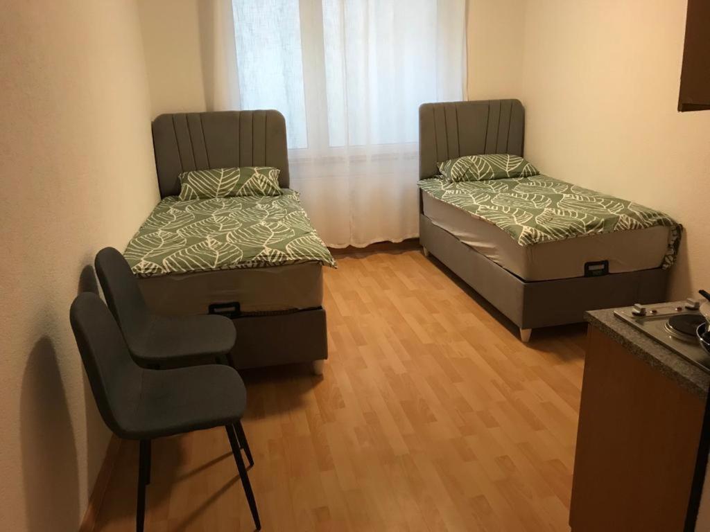 Heidenheimer Zimmer Heidenheim an der Brenz Exterior foto