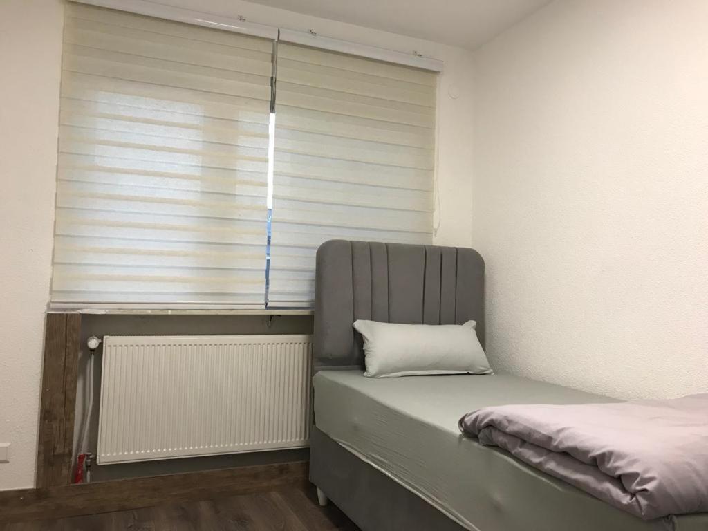 Heidenheimer Zimmer Heidenheim an der Brenz Exterior foto