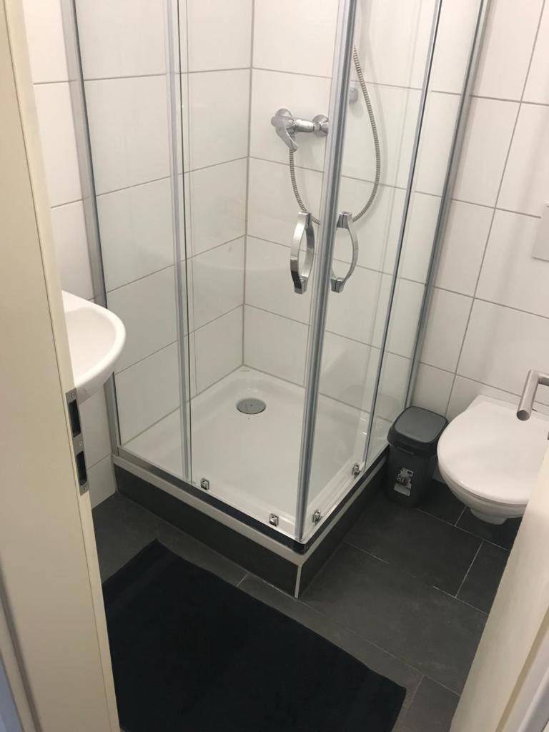 Heidenheimer Zimmer Heidenheim an der Brenz Exterior foto